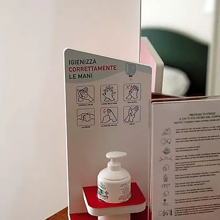 La Girandola Nocleg ze śniadaniem Rzym