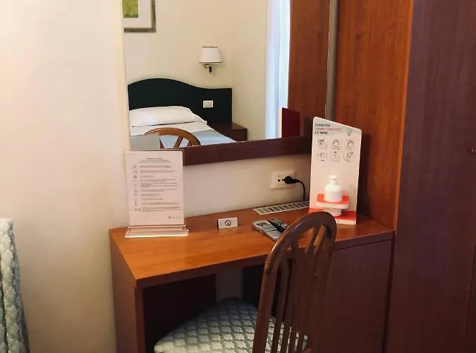 La Girandola Couette-café Rome